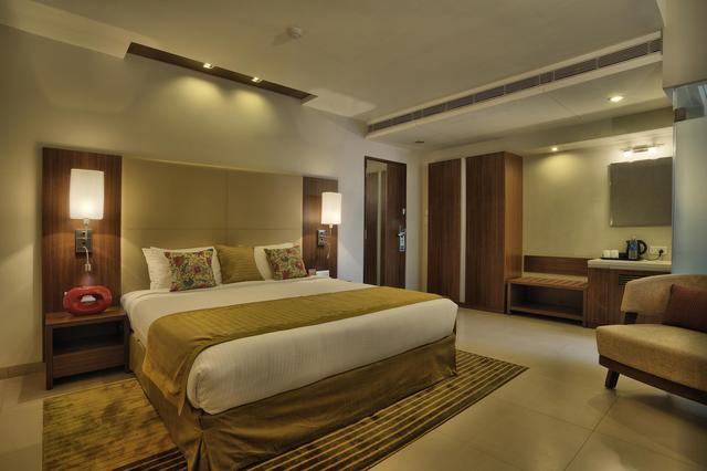 Surya Palace Hotel